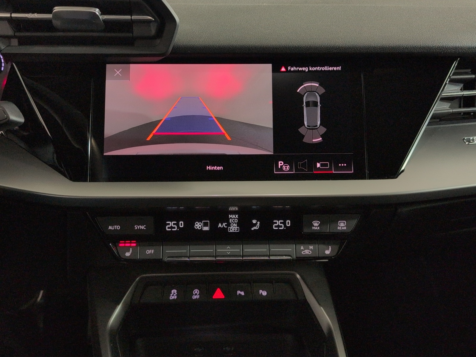AUDI A3 Sportback 35 TFSI Attraction S-tronic-image-10