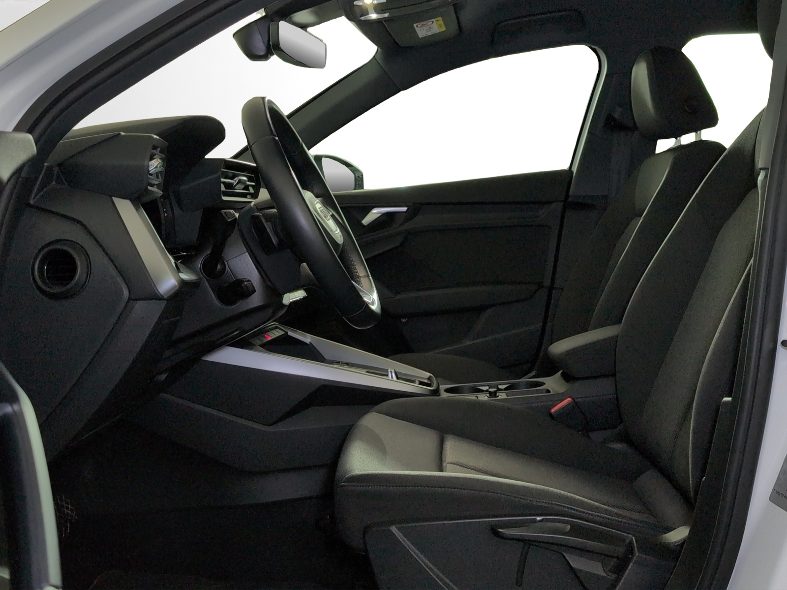 AUDI A3 Sportback 35 TFSI Attraction S-tronic-image-5