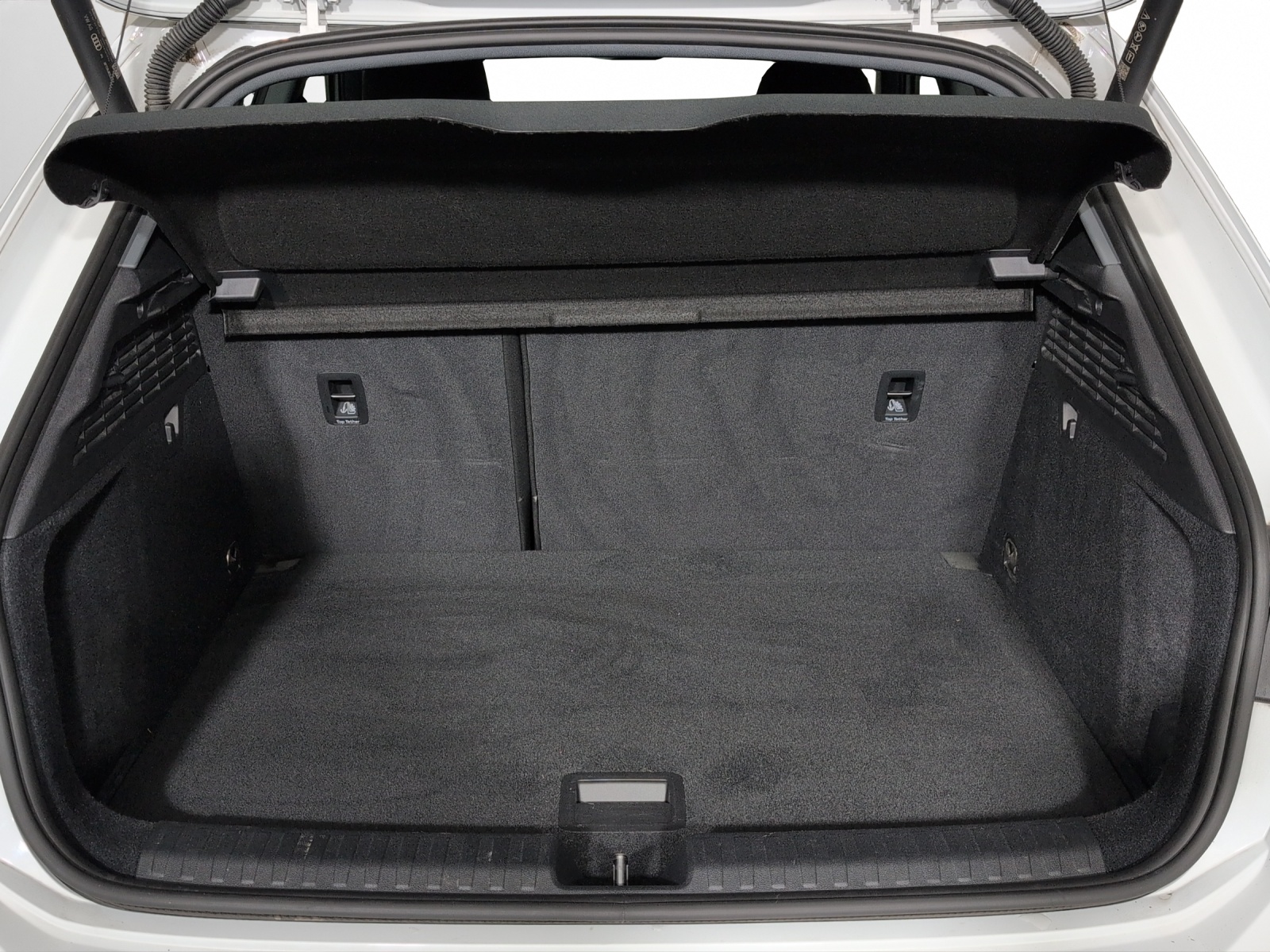 AUDI A3 Sportback 35 TFSI Attraction S-tronic-image-14