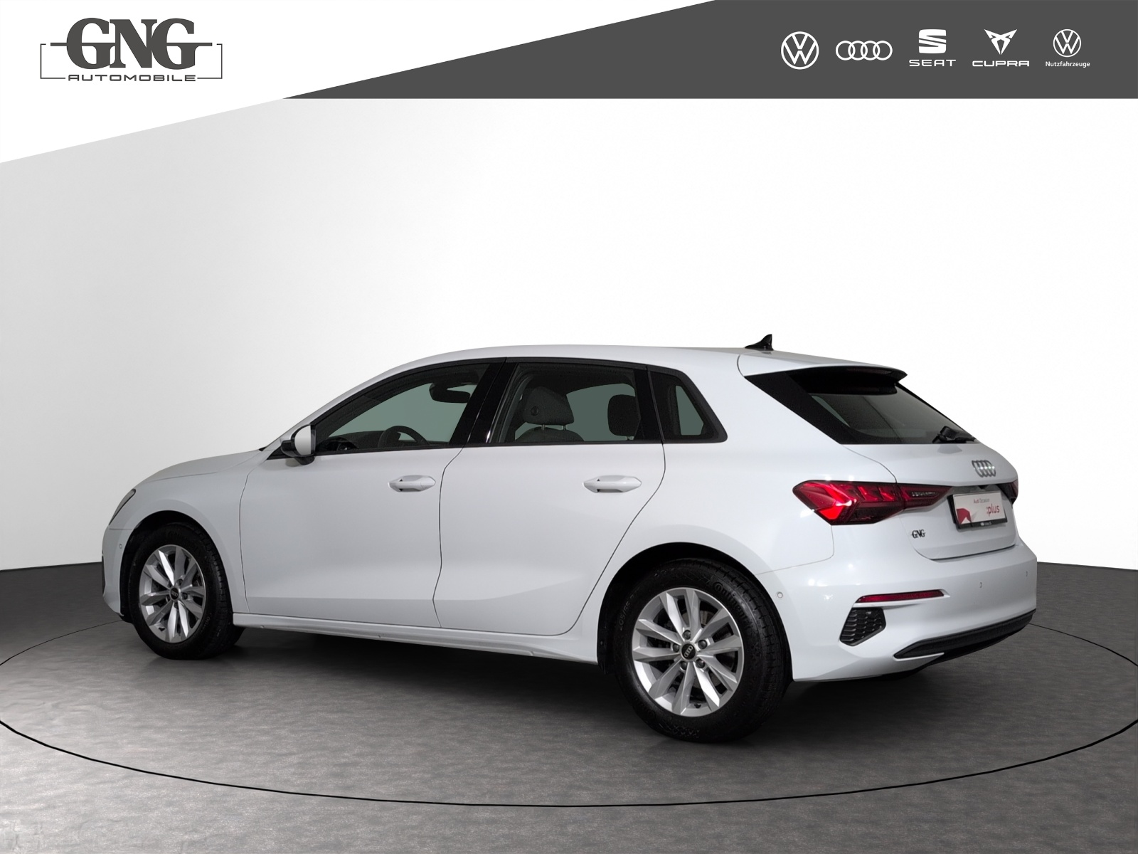 AUDI A3 Sportback 35 TFSI Attraction S-tronic-image-1