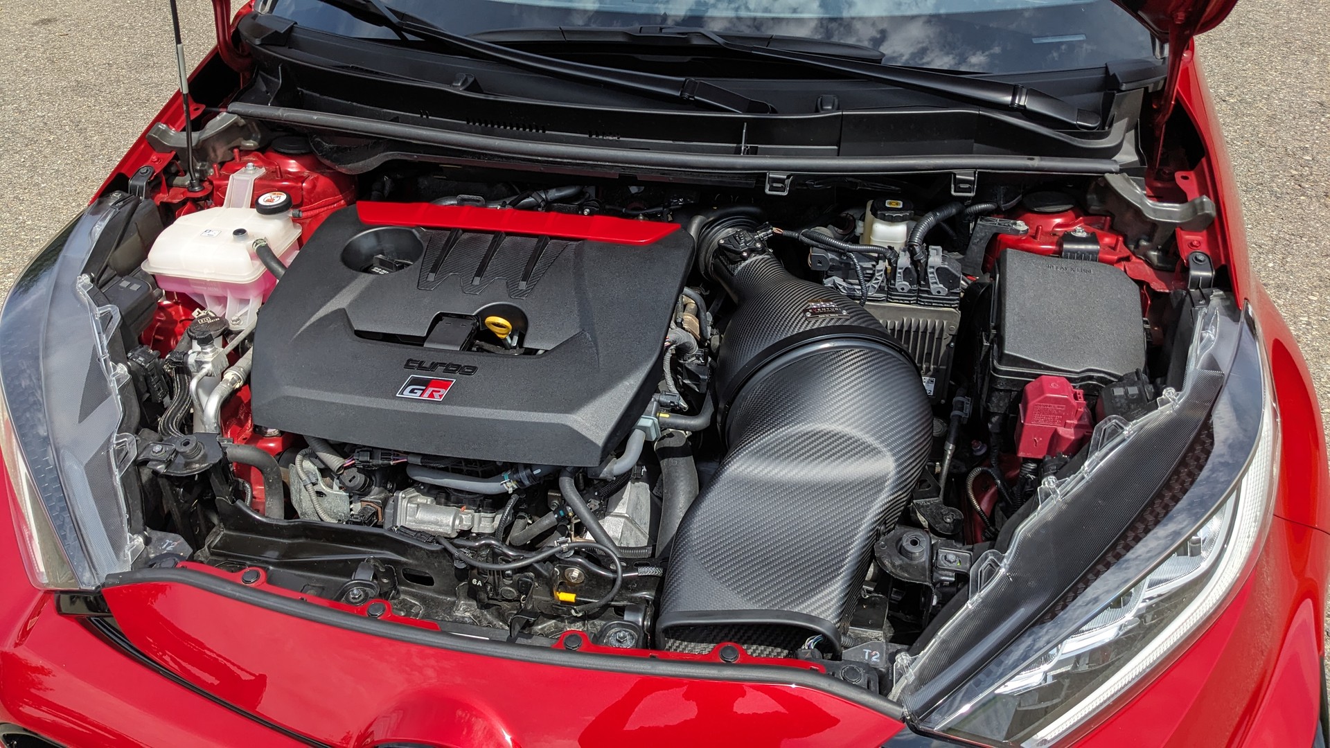 TOYOTA Yaris 1.6 GR Sport-image-4