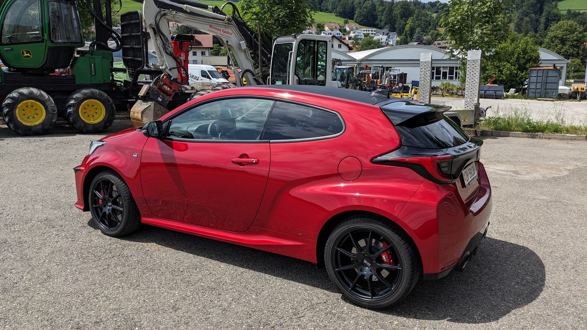 TOYOTA Yaris 1.6 GR Sport-image-2