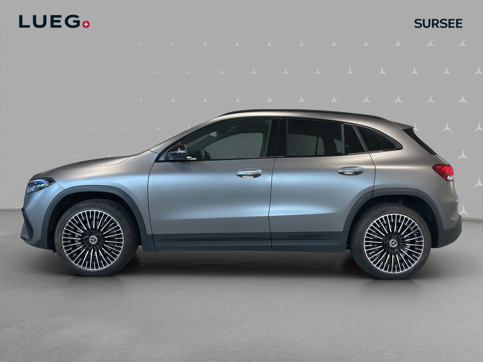MERCEDES-BENZ EQA 350 4Matic Swiss Star AMG Line-image-1