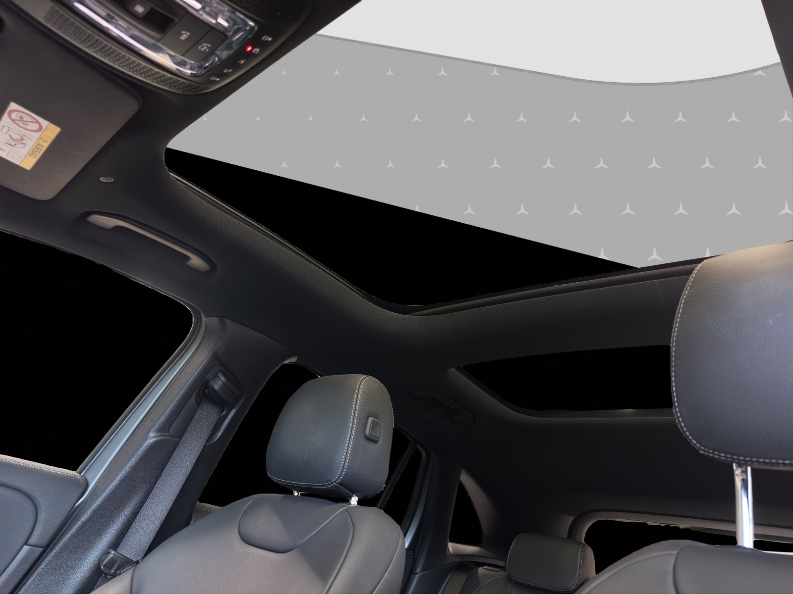 MERCEDES-BENZ EQA 350 4Matic Swiss Star AMG Line-image-8