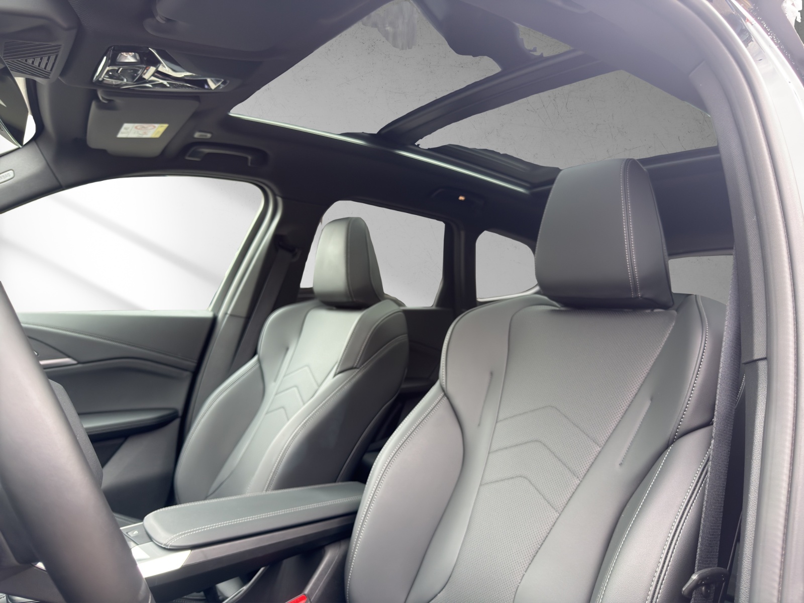 BMW X1 xDrive 30e M Sport-image-16