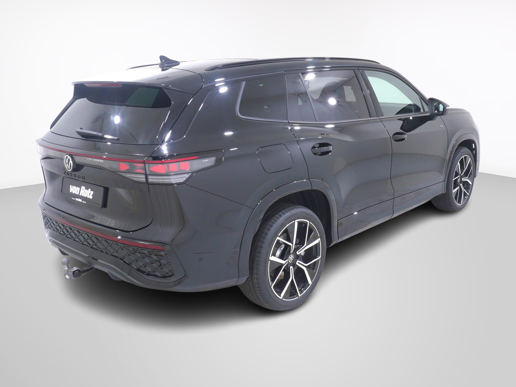 VW Tayron 1.5 TSI PHEV R-Line DSG-image-4