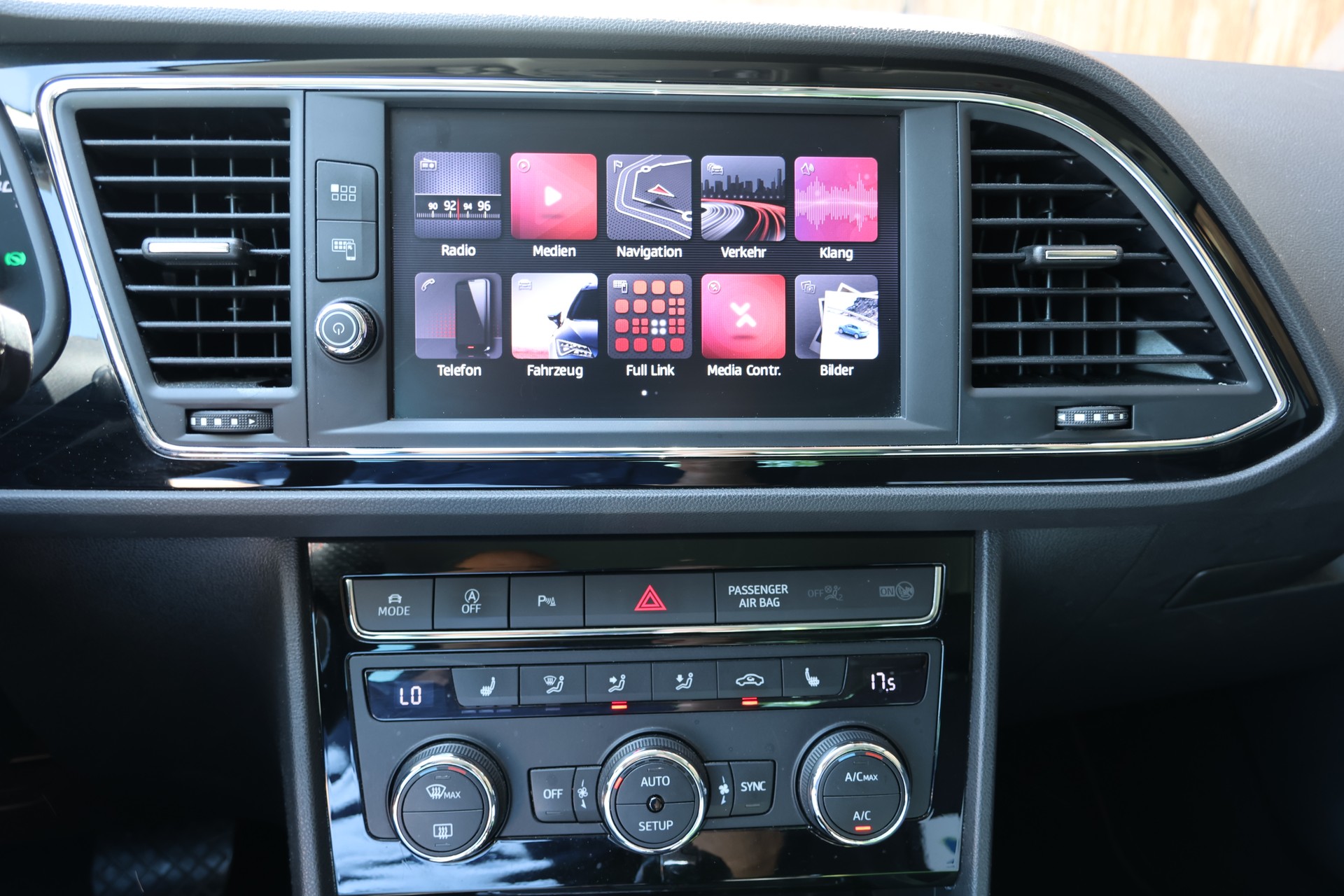 SEAT Leon 2.0 TSI FR DSG-image-5