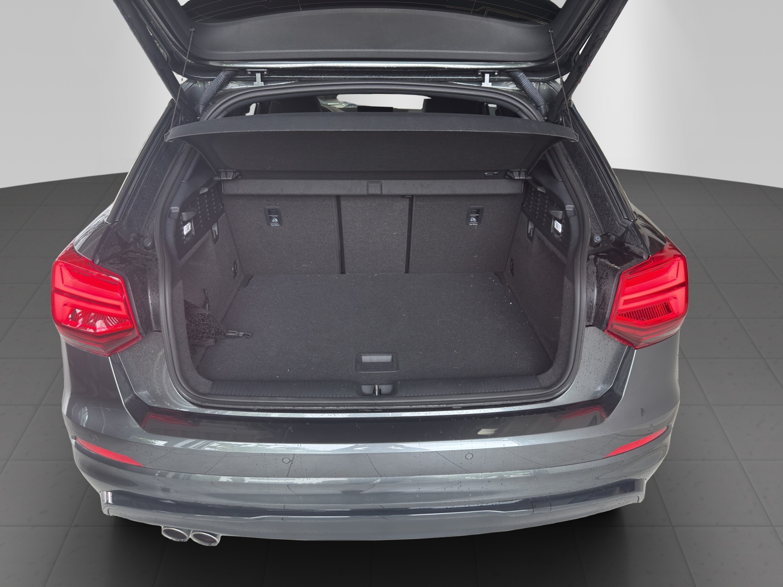 AUDI Q2 40 TFSI Sport quattro S-tronic, 8-fach bereift-image-10