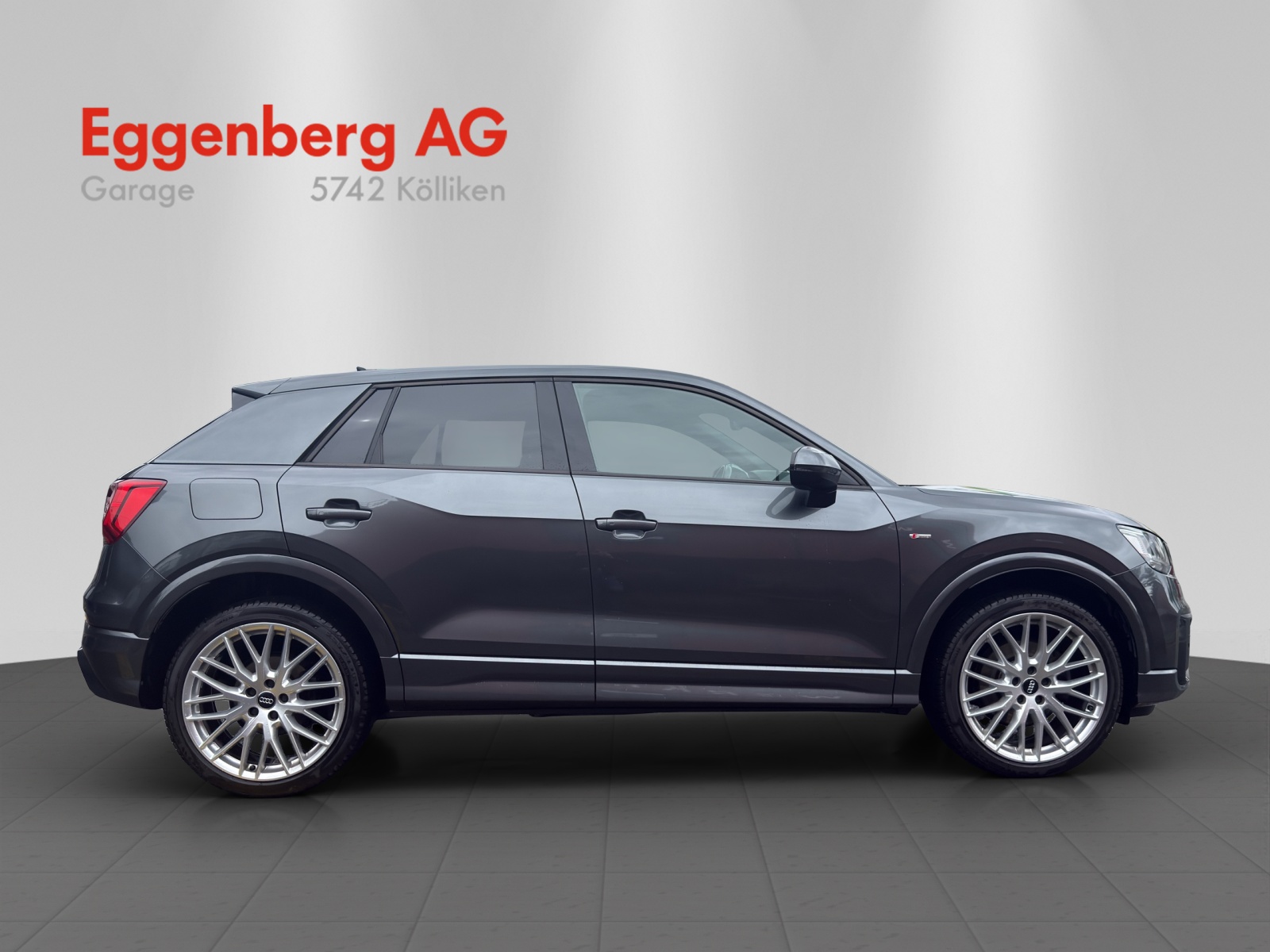 AUDI Q2 40 TFSI Sport quattro S-tronic, 8-fach bereift-image-5