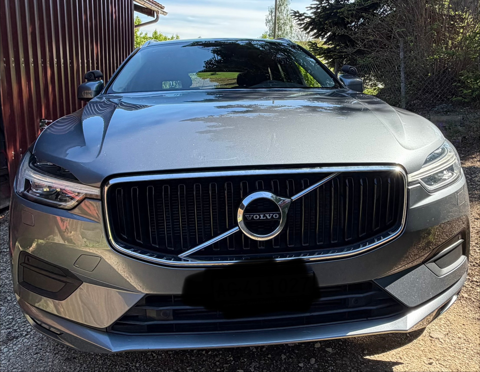 VOLVO XC 60 2.0 T5 Momentum AWD-image-0