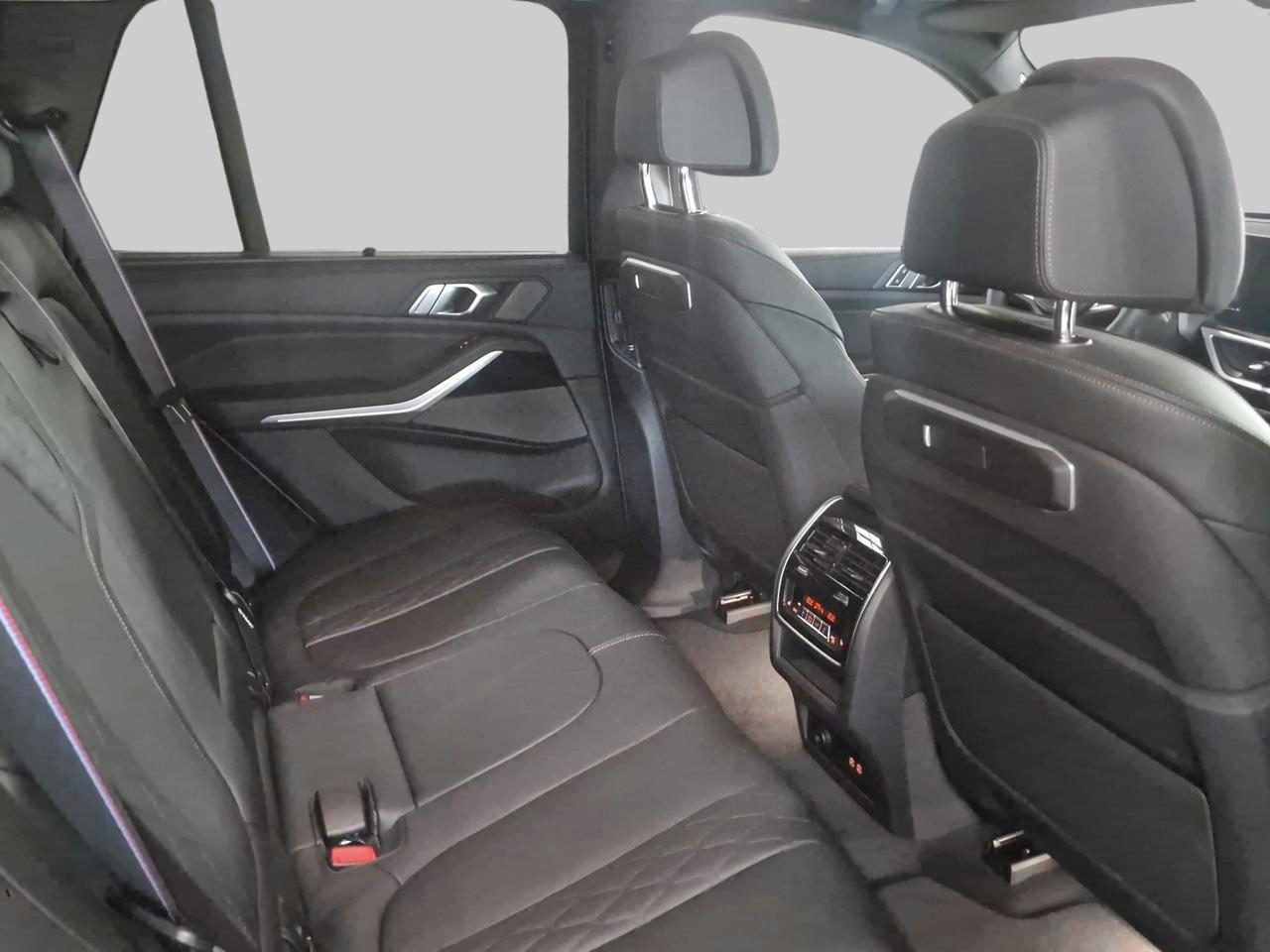 BMW X5 40d xDrive-image-10