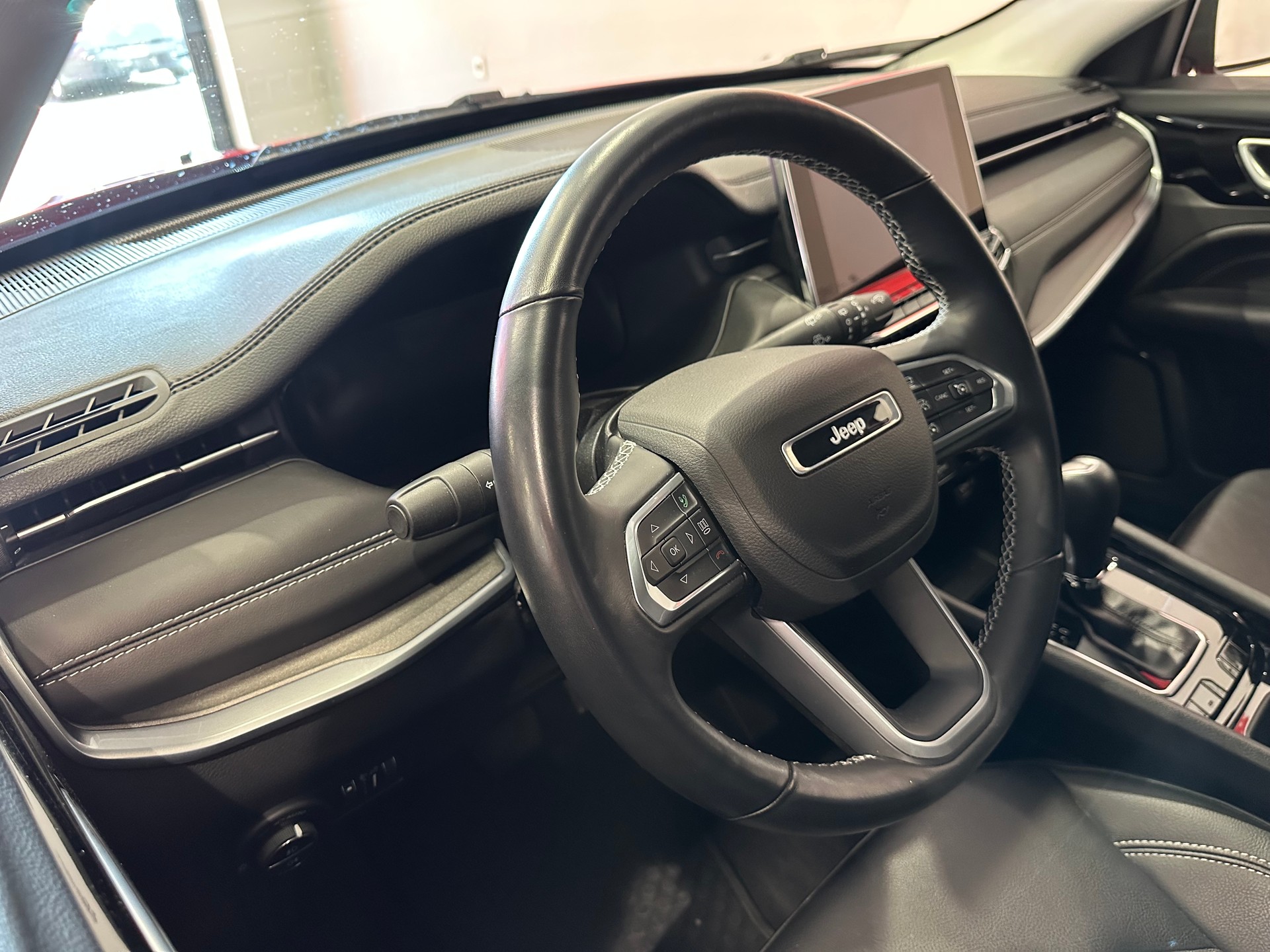 JEEP Compass 4x2 1.3 Limited DKG-image-9