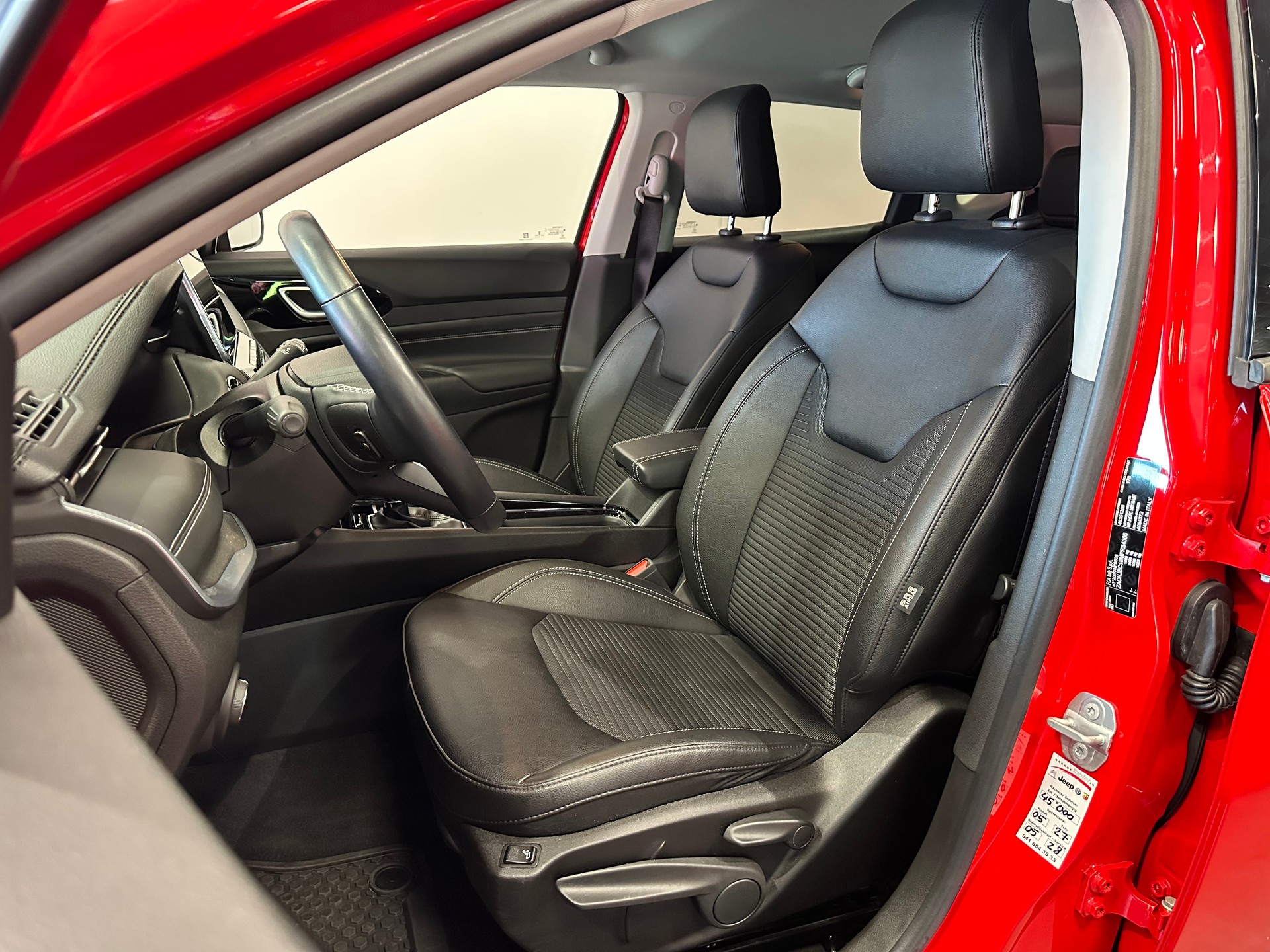 JEEP Compass 4x2 1.3 Limited DKG-image-12