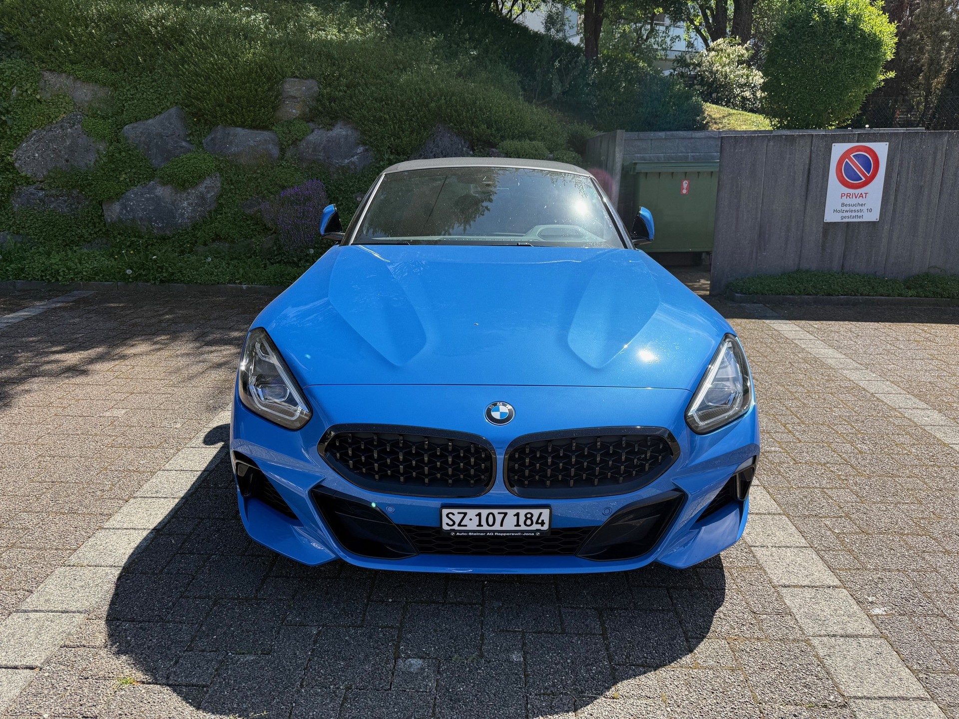 BMW M40i-image-1