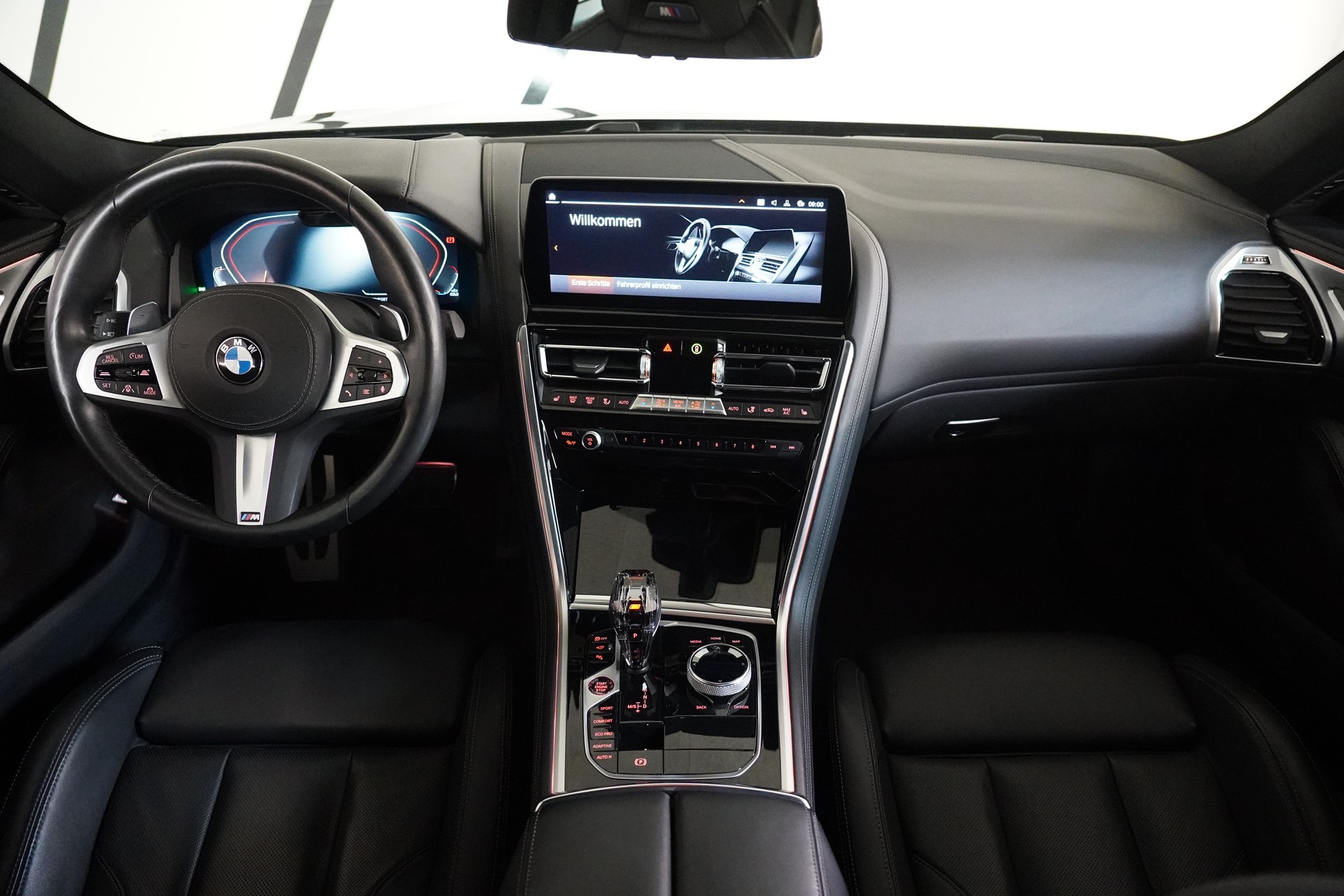 BMW 840d xDrive 48V M Sport Steptronic-image-17