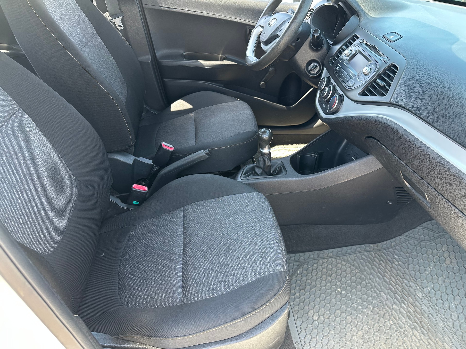 KIA Picanto 1.0 CVVT Classic-image-7