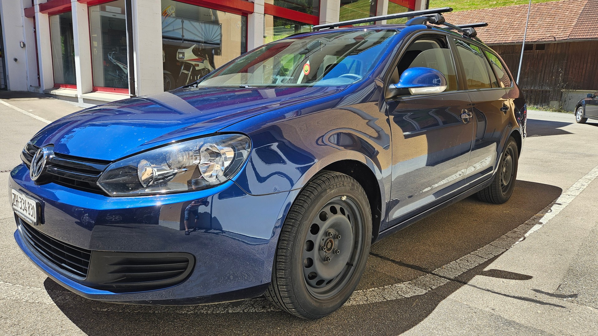 VW Golf Variant 1.2 TSI Trendline-image-6