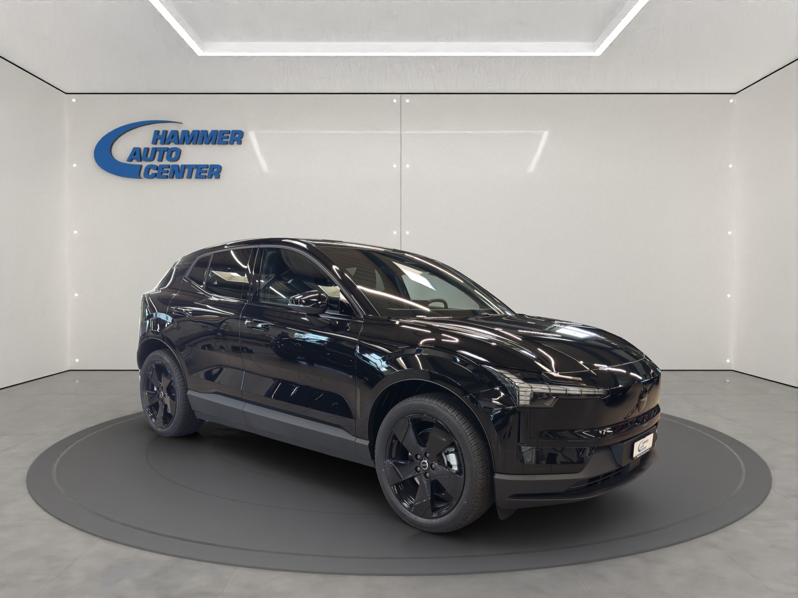 VOLVO EX30 E60 Plus Swiss Black Edition-image-6