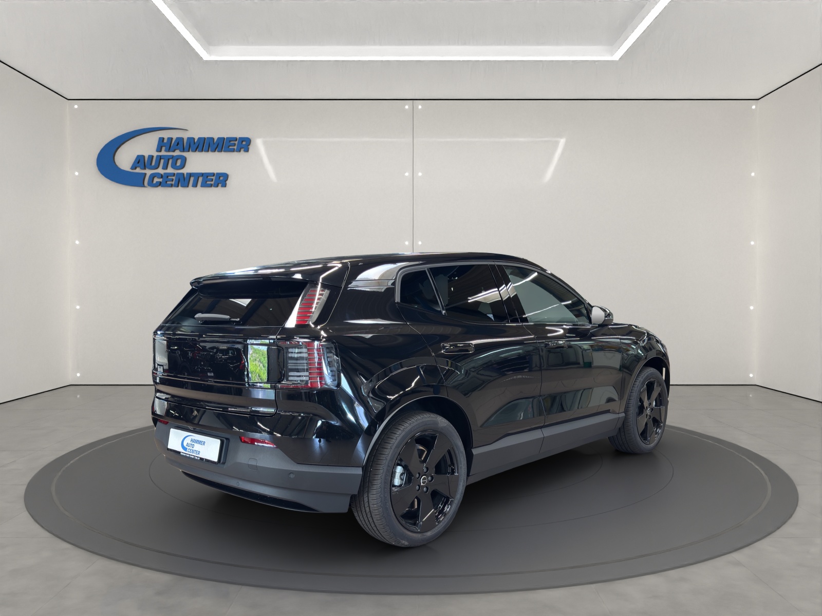 VOLVO EX30 E60 Plus Swiss Black Edition-image-4