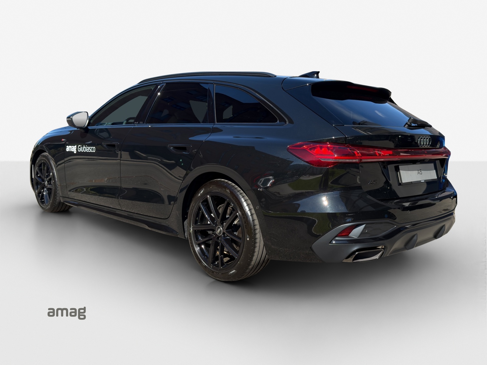 AUDI A5 Avant TFSI quattro 150 kW S tronic-image-2