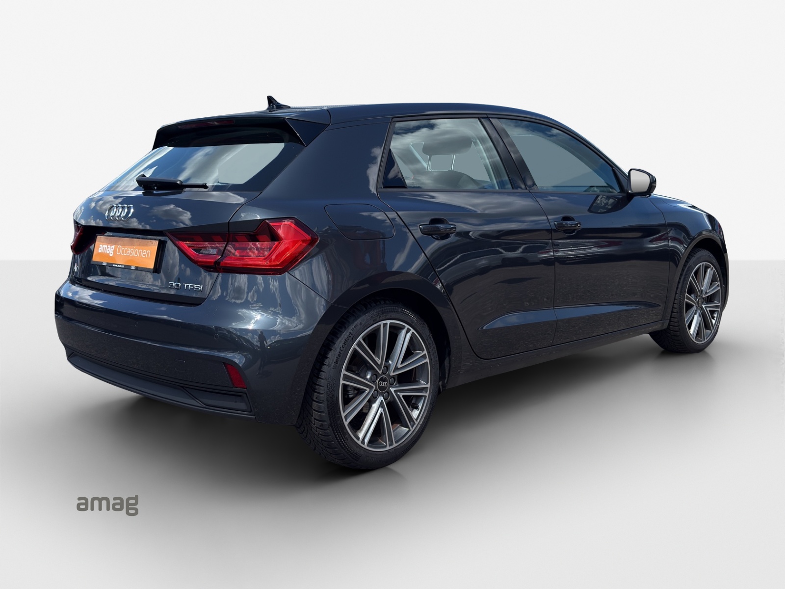 AUDI A1 Sportback 30 TFSI S Line Attraction S-tronic-image-4