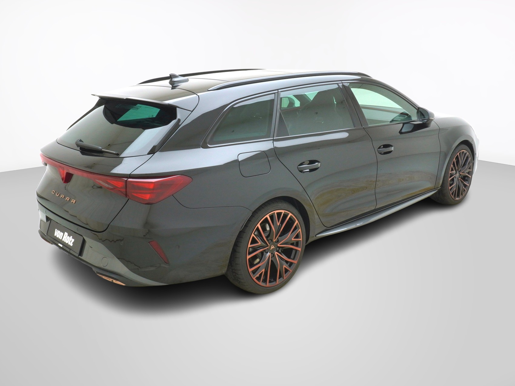 CUPRA Leon ST 1.5 eHybrid VZ DSG-image-4