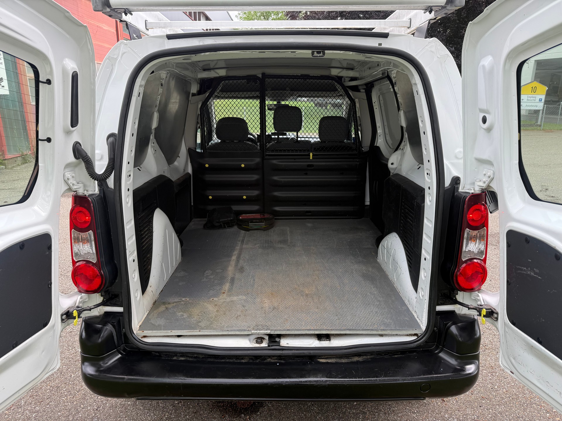 CITROEN Berlingo 1.6VTi 600-image-6