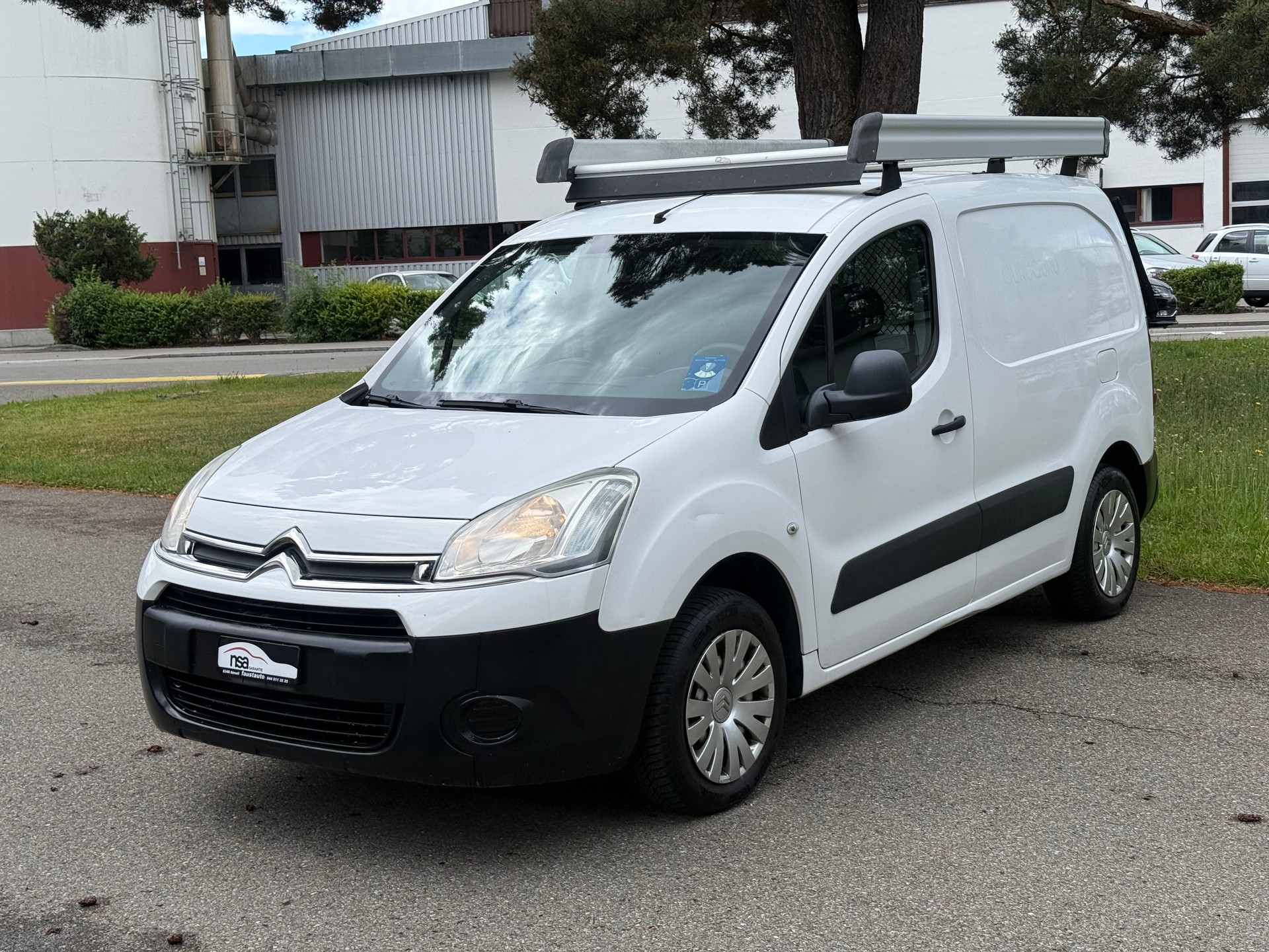 CITROEN Berlingo 1.6VTi 600-image-2
