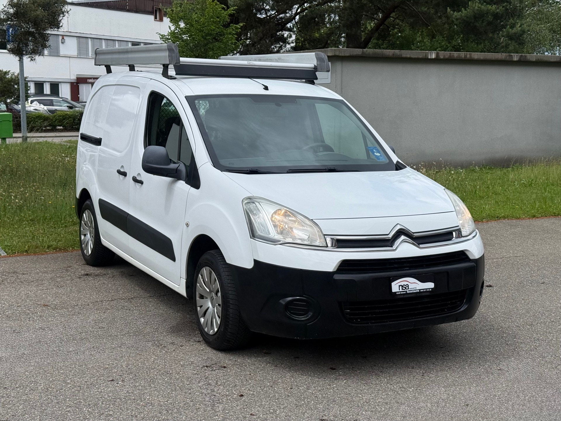 CITROEN Berlingo 1.6VTi 600-image-1