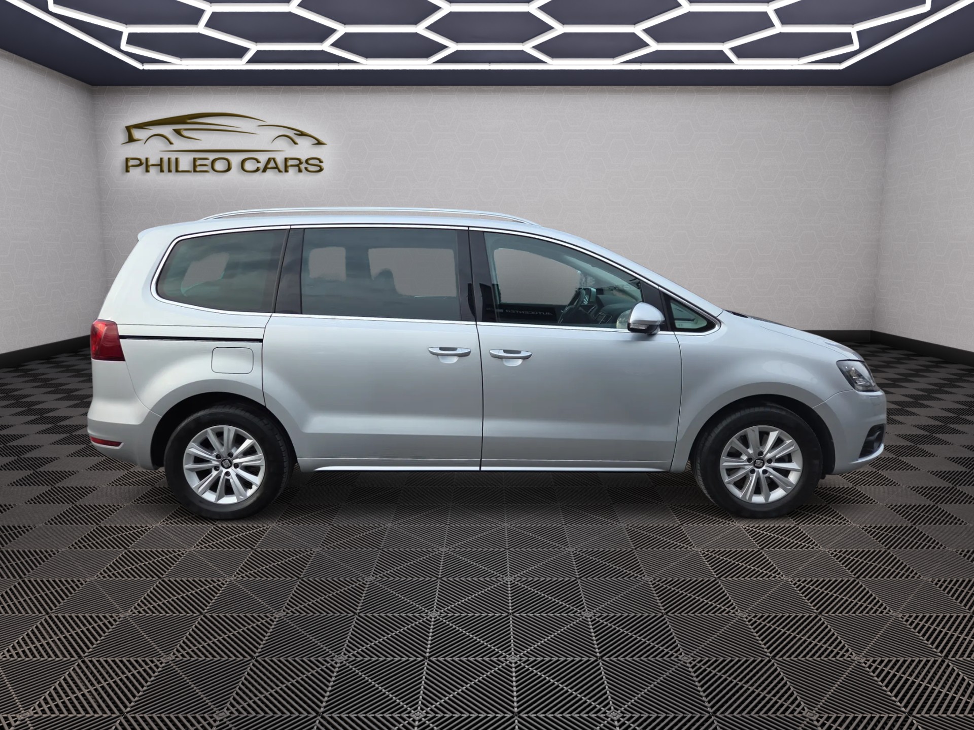 SEAT Alhambra 1.4 TSI DSG Style-image-3