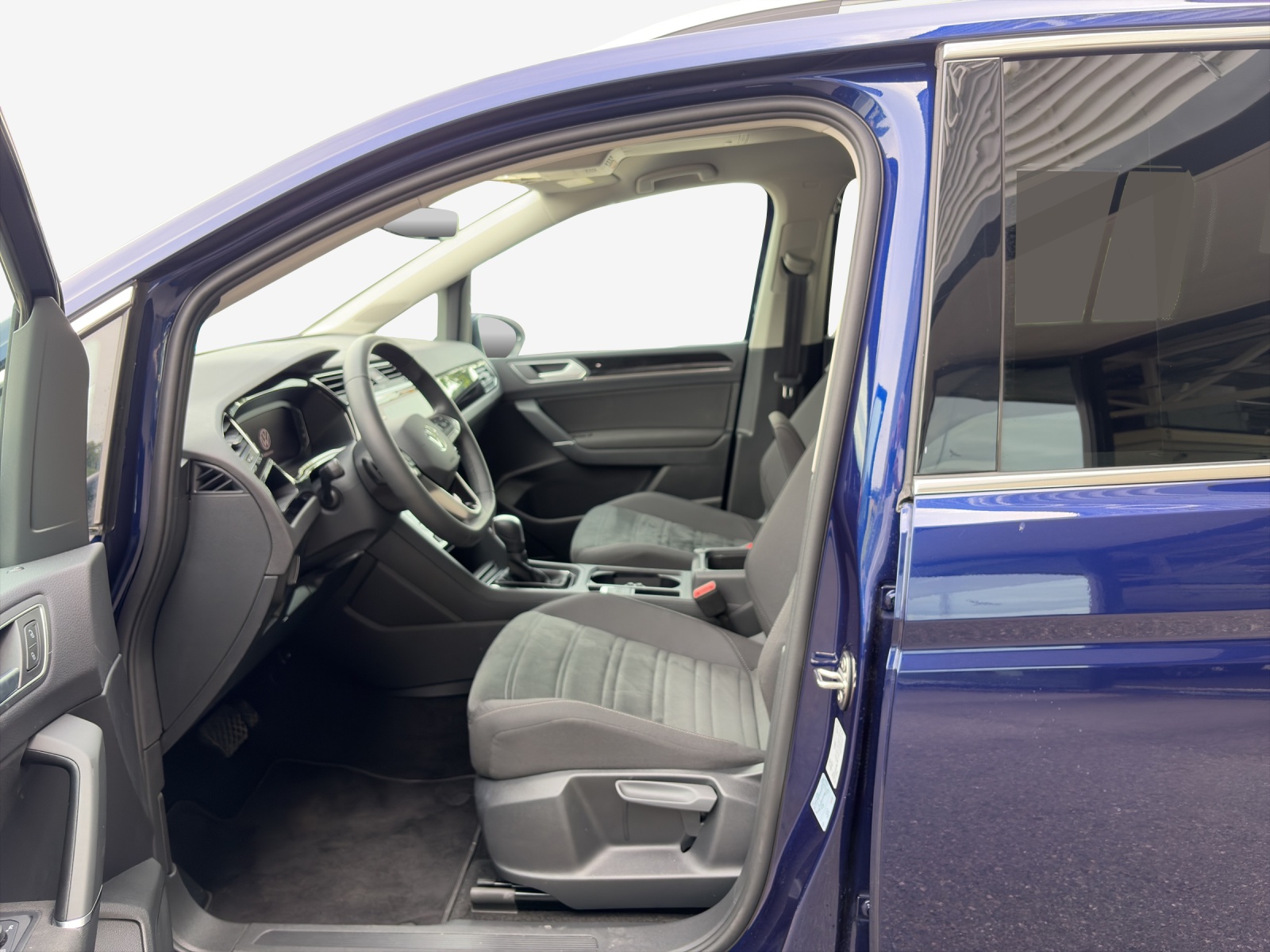 VW Touran 1.5 TSI EVO Highline United DSG-image-7