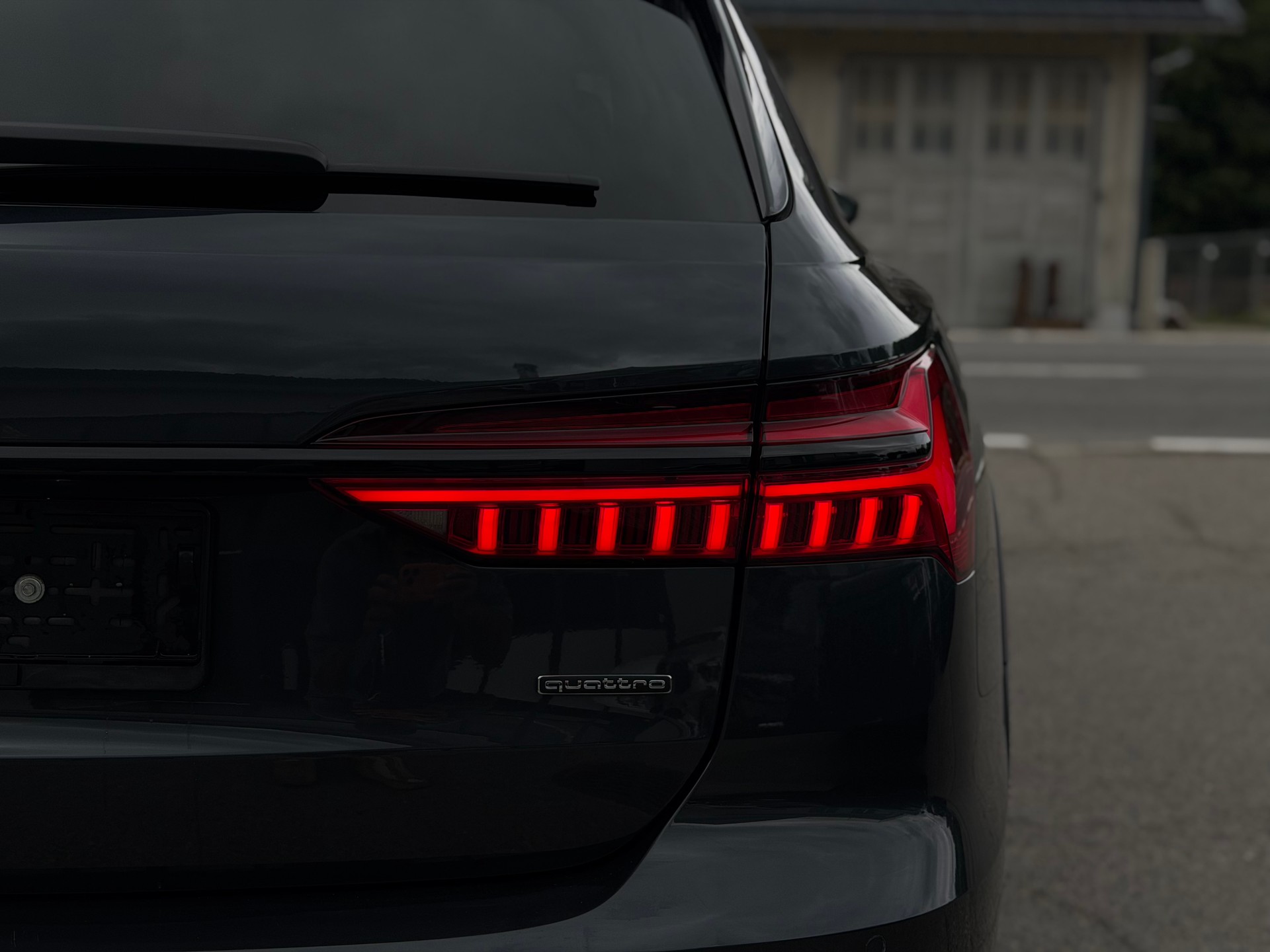 AUDI A6 allroad 55 TDI quattro tiptronic-image-8