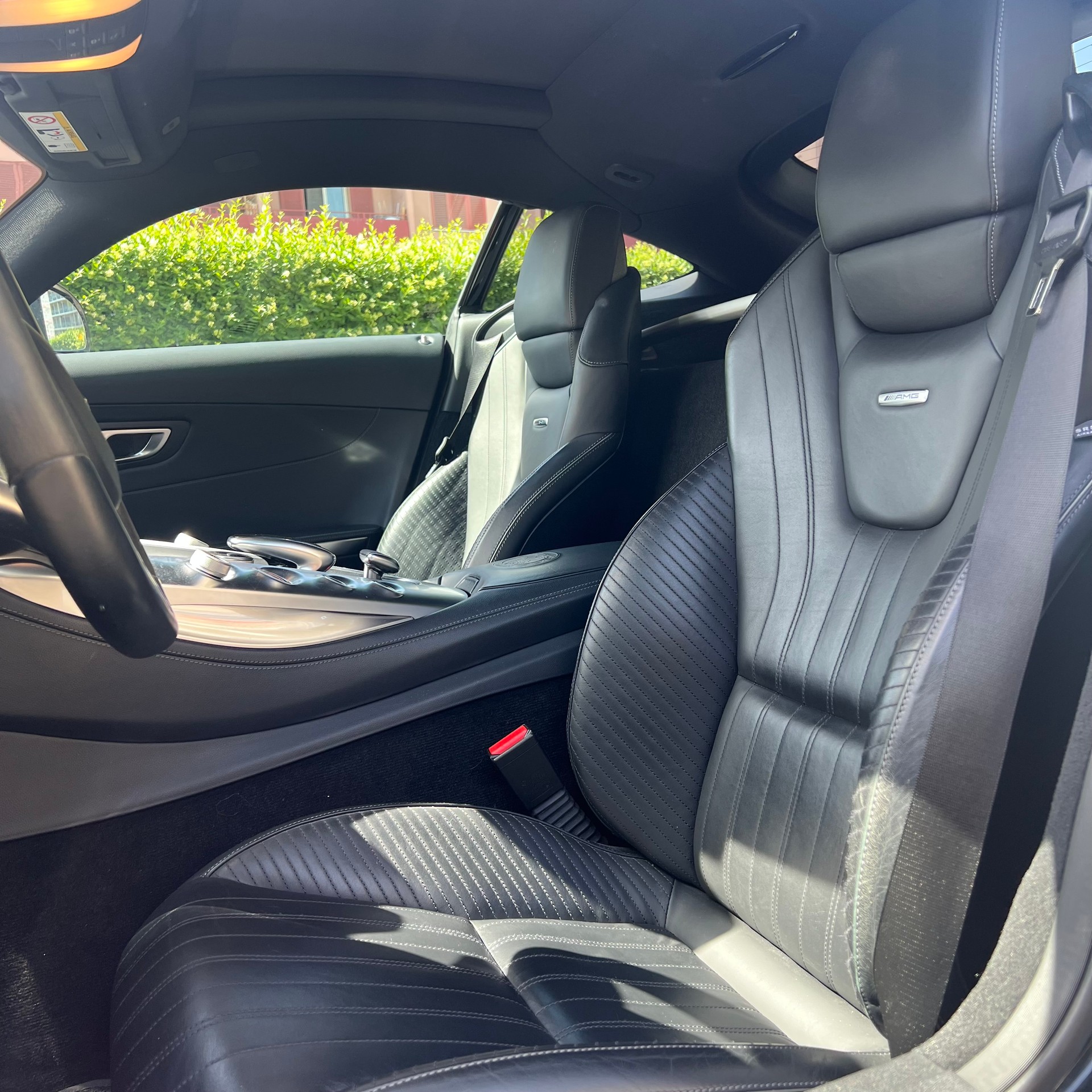 MERCEDES-BENZ AMG GT S-image-4