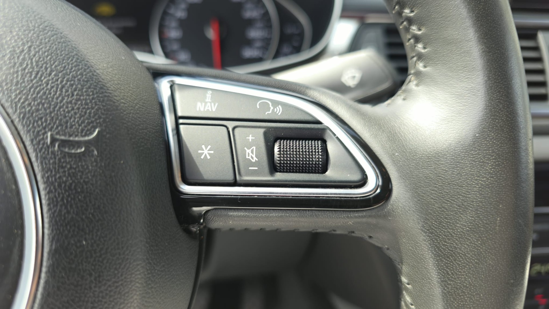 AUDI A7 Sportback 3.0 TFSI quattro S-tronic-image-7