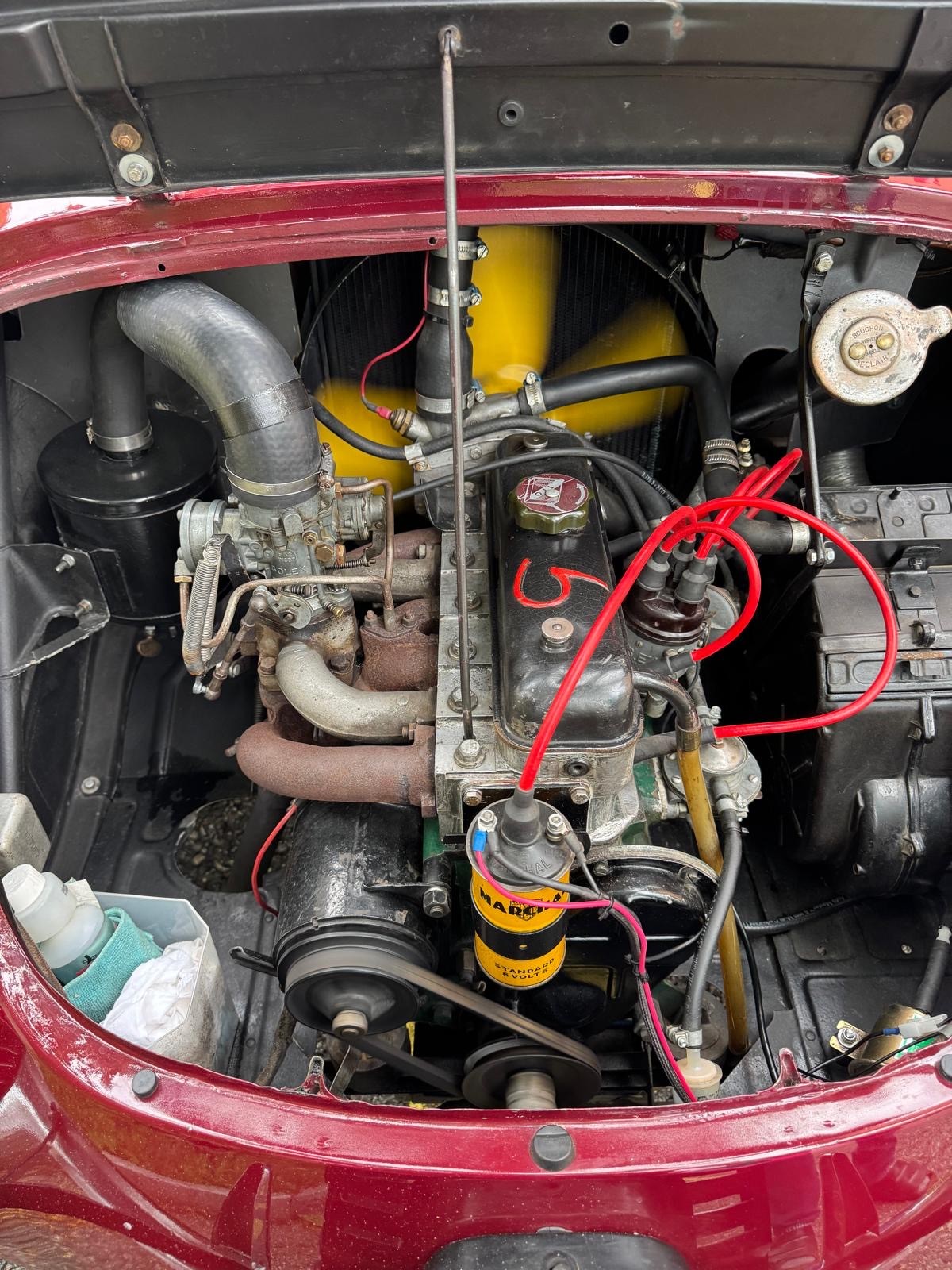 RENAULT R4-image-8