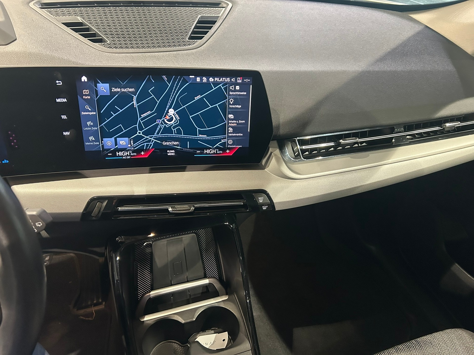 BMW X1 xDrive 20d 48V-image-27