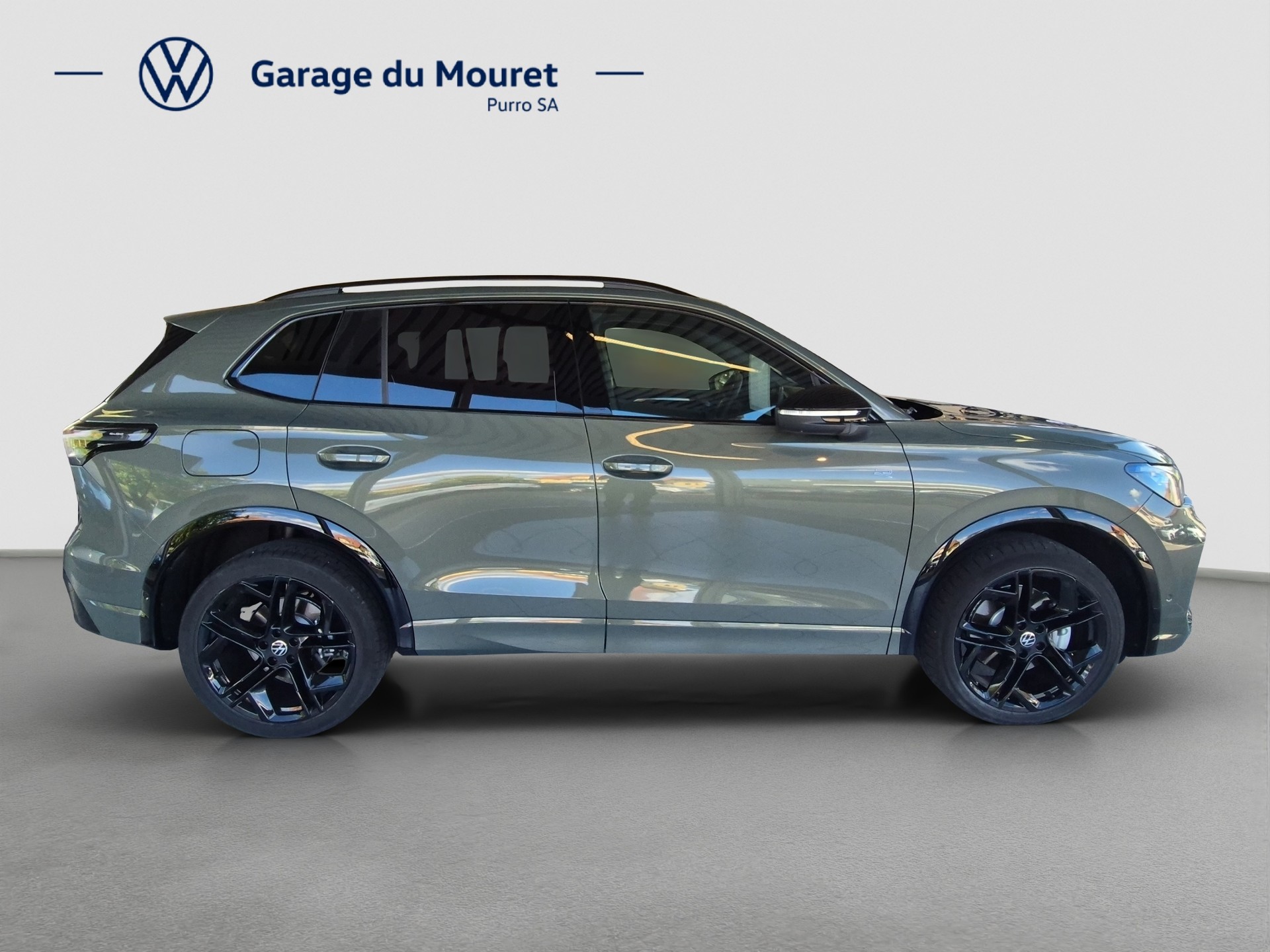 VW Tiguan 2.0 TSI DSG R-Line Plus 4Motion-image-1