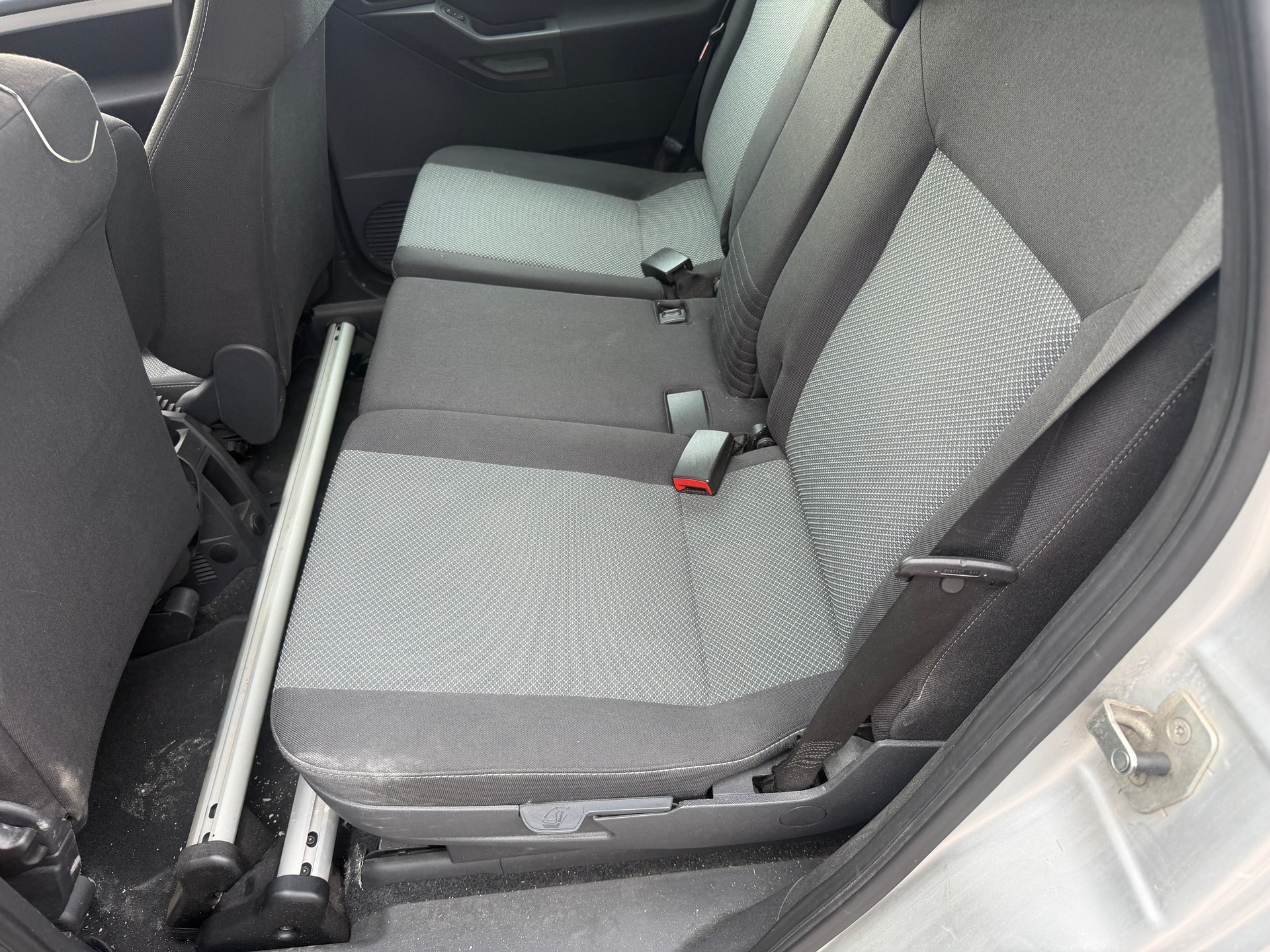 OPEL Meriva 1.8i 16V Cosmo-image-7
