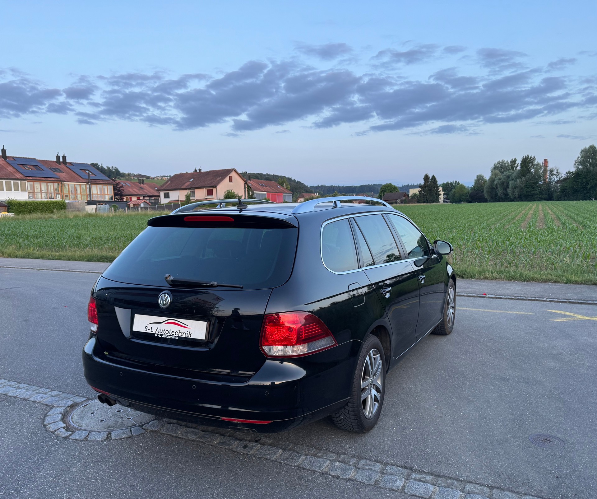 VW Golf Variant 1.4 TSI Comfortline DSG-image-6