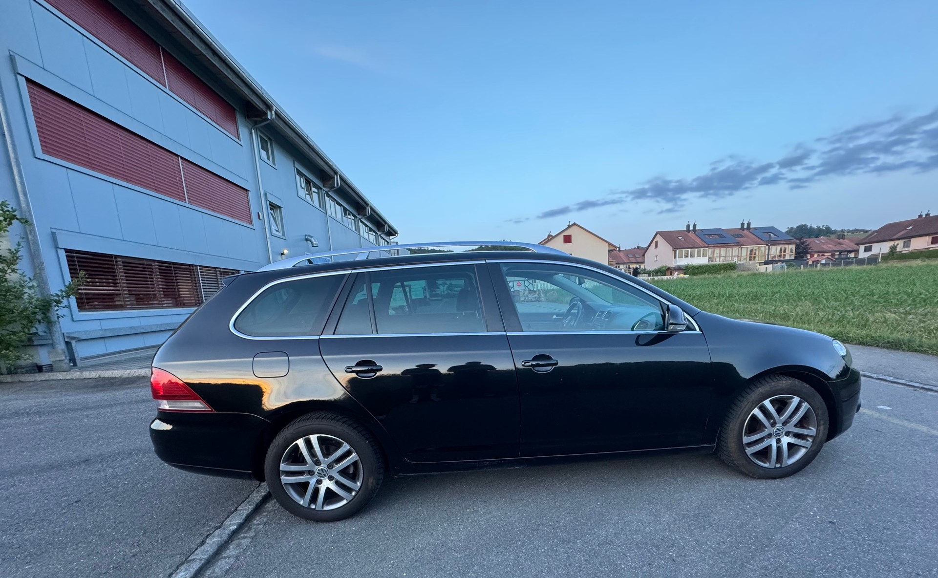 VW Golf Variant 1.4 TSI Comfortline DSG-image-7