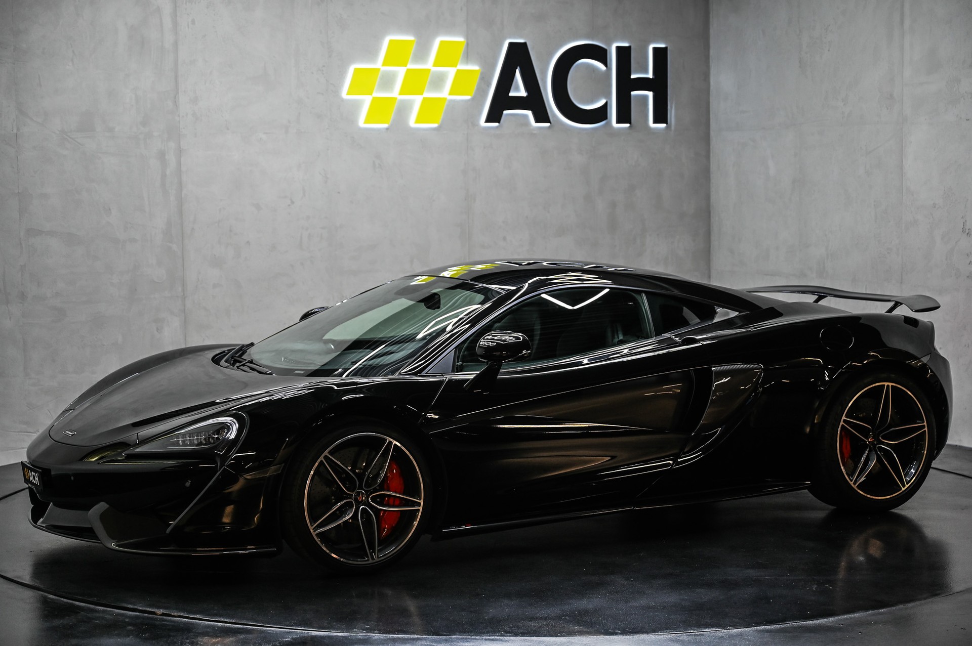 McLAREN 570S Coupé 3.8 V8 SSG-image-6