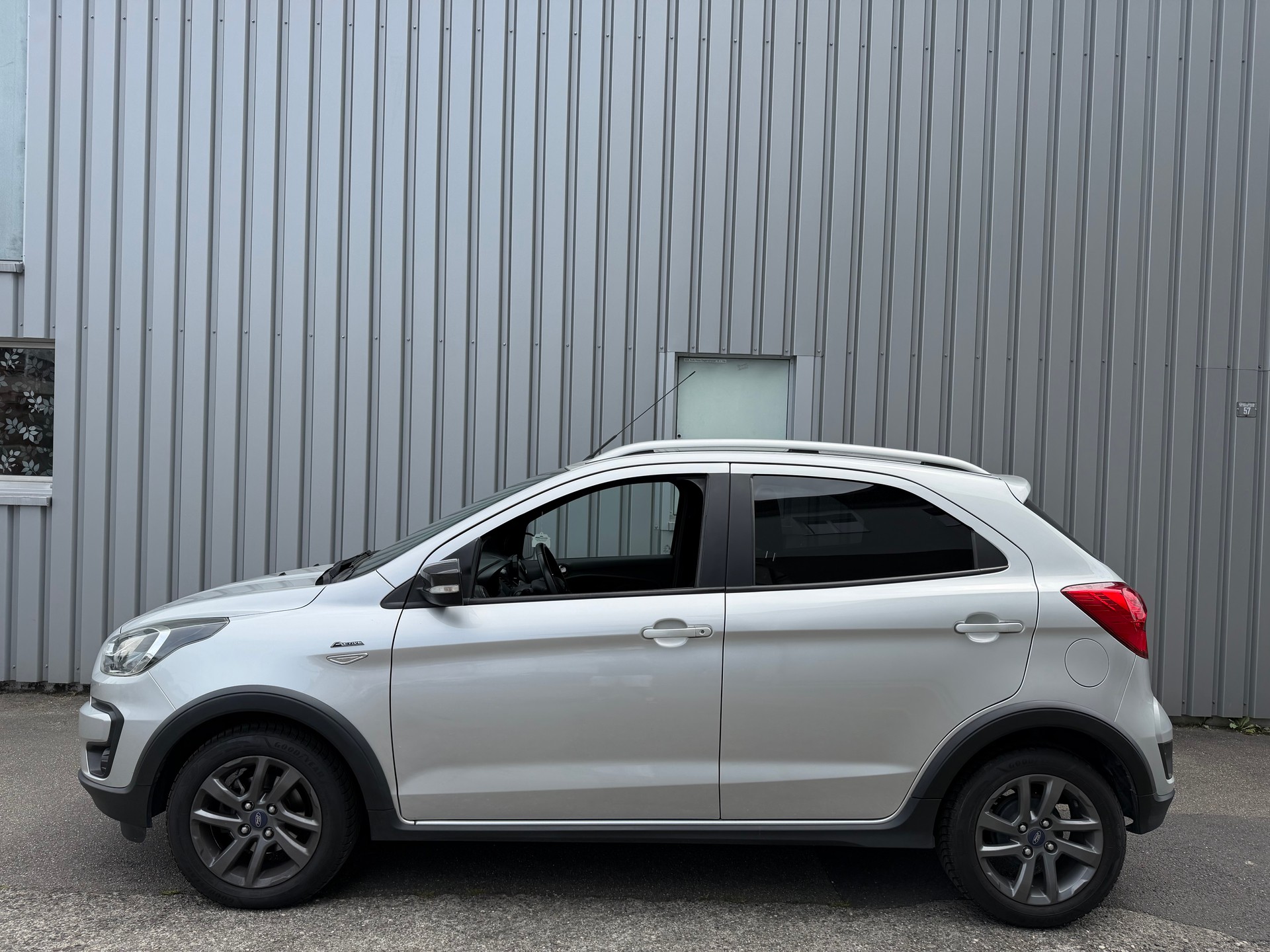 FORD KA+ 1.2 Ti-VCT Active-image-3