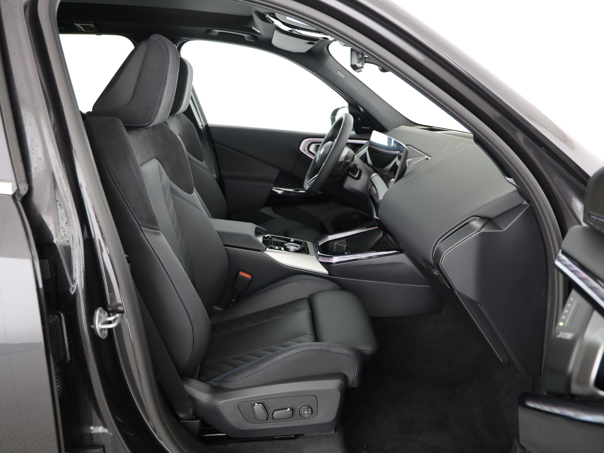 BMW X3 20d xDrive-image-17
