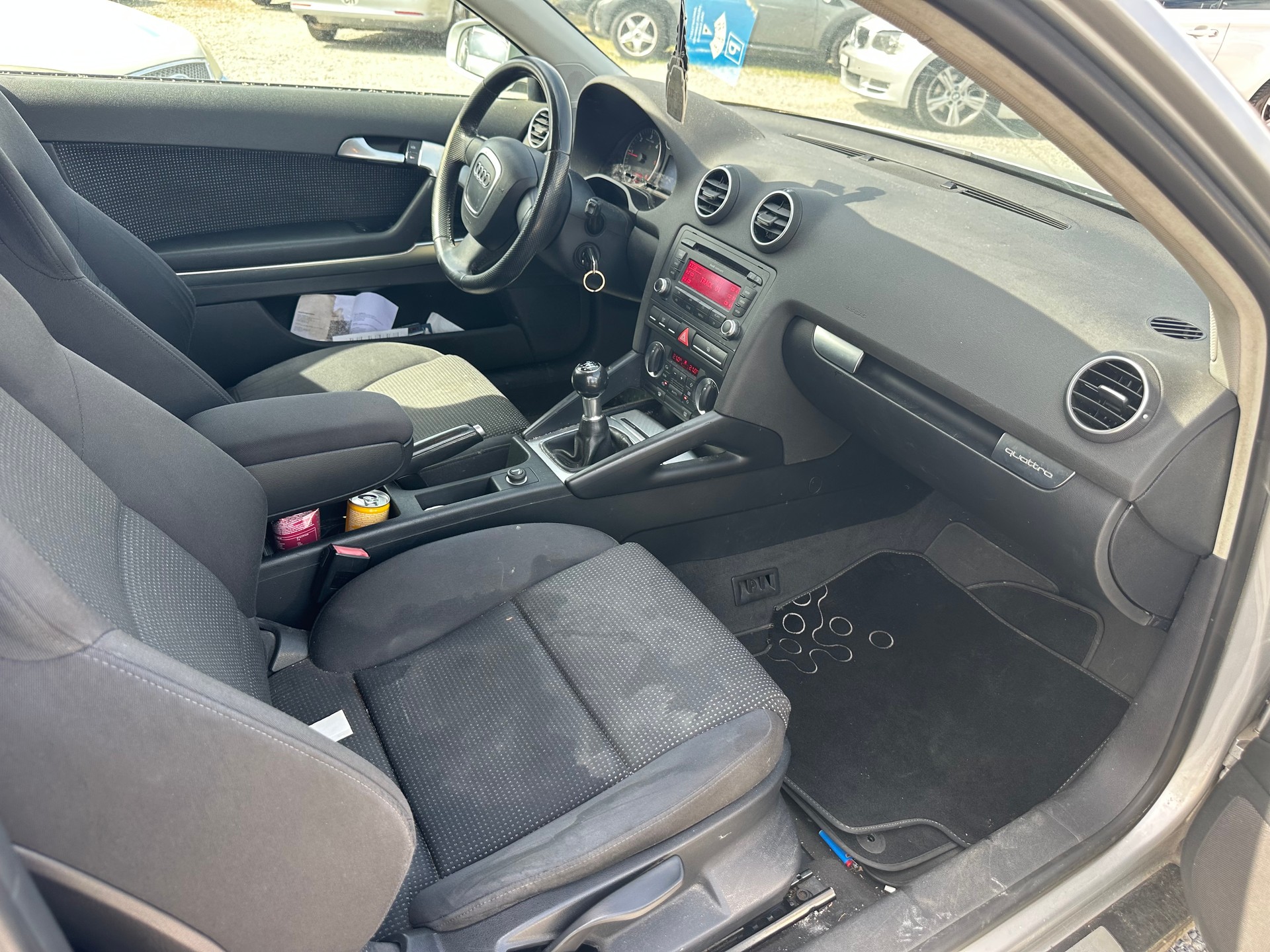 AUDI A3 2.0 TDI Attraction quattro-image-5