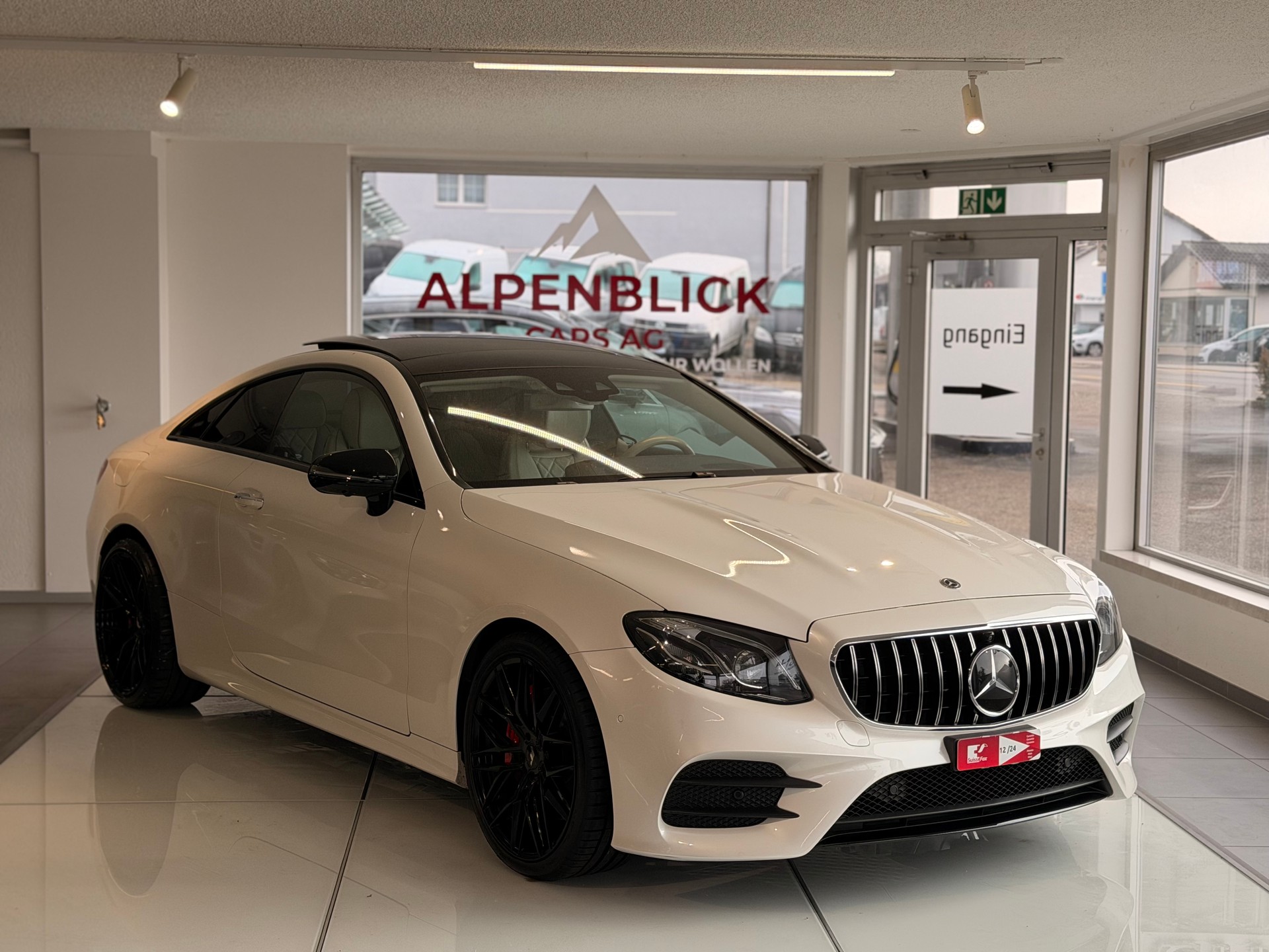 MERCEDES-BENZ E 400 Coupé AMG Line 4 Matic 9G-Tronic-showroom-element-2