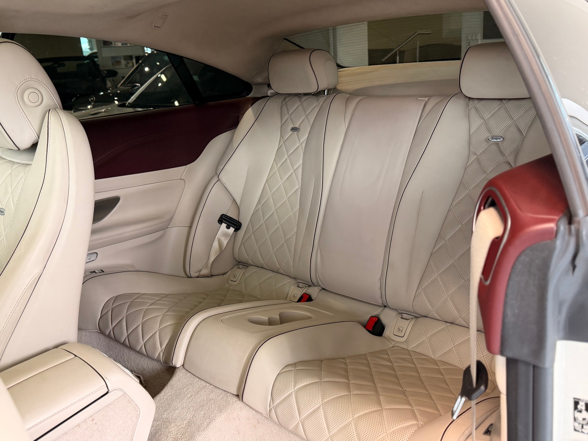 MERCEDES-BENZ E 400 Coupé AMG Line 4 Matic 9G-Tronic-image-12