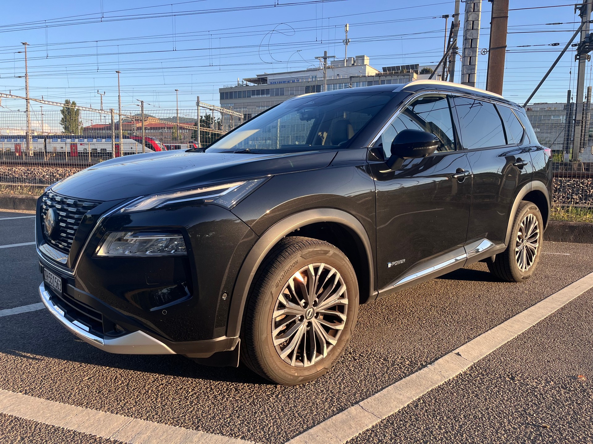 NISSAN 1.5 VC-T Tekna e-4orce-image-0