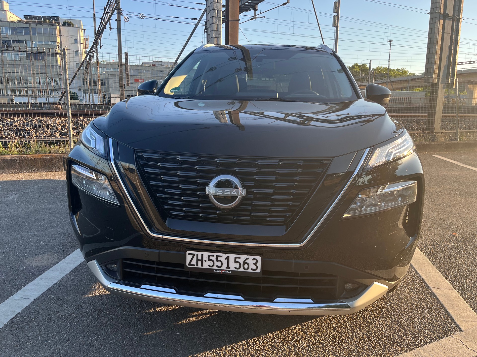 NISSAN 1.5 VC-T Tekna e-4orce-image-1