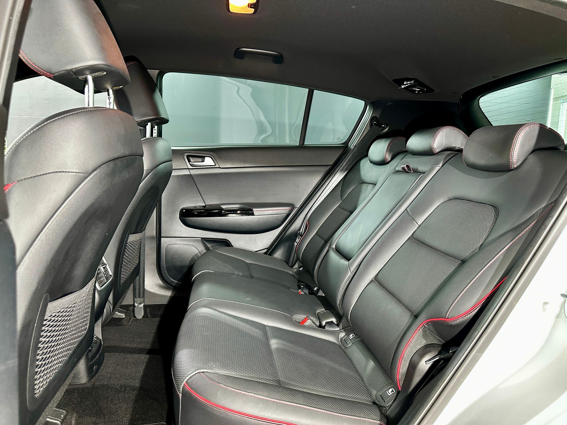 KIA Sportage 1.6CRDi Mild Hybrid GT-Line 4WD Automat-image-28
