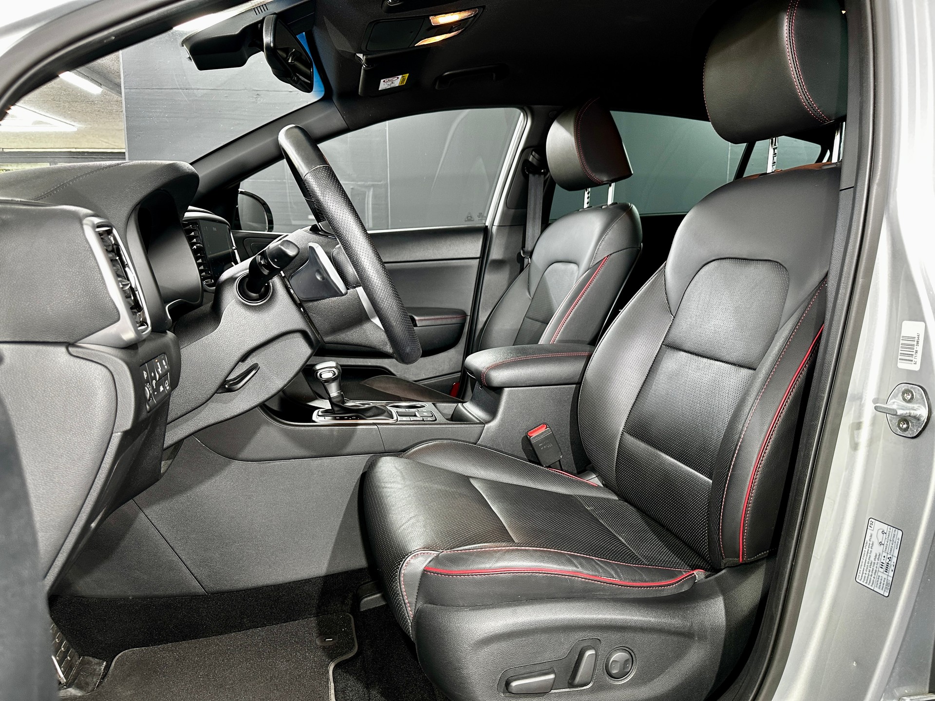 KIA Sportage 1.6CRDi Mild Hybrid GT-Line 4WD Automat-image-14